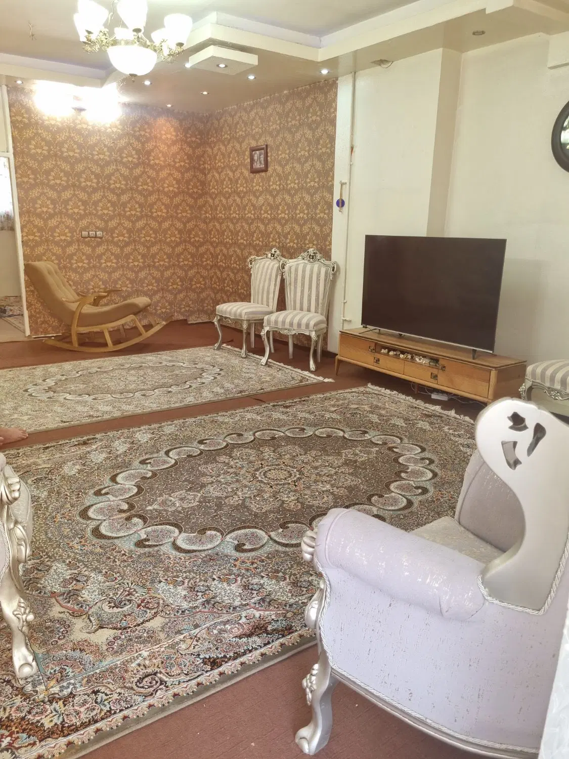 ویلایی فاز۱گلدیس بازیرزمین فروش یامعاوضه با....