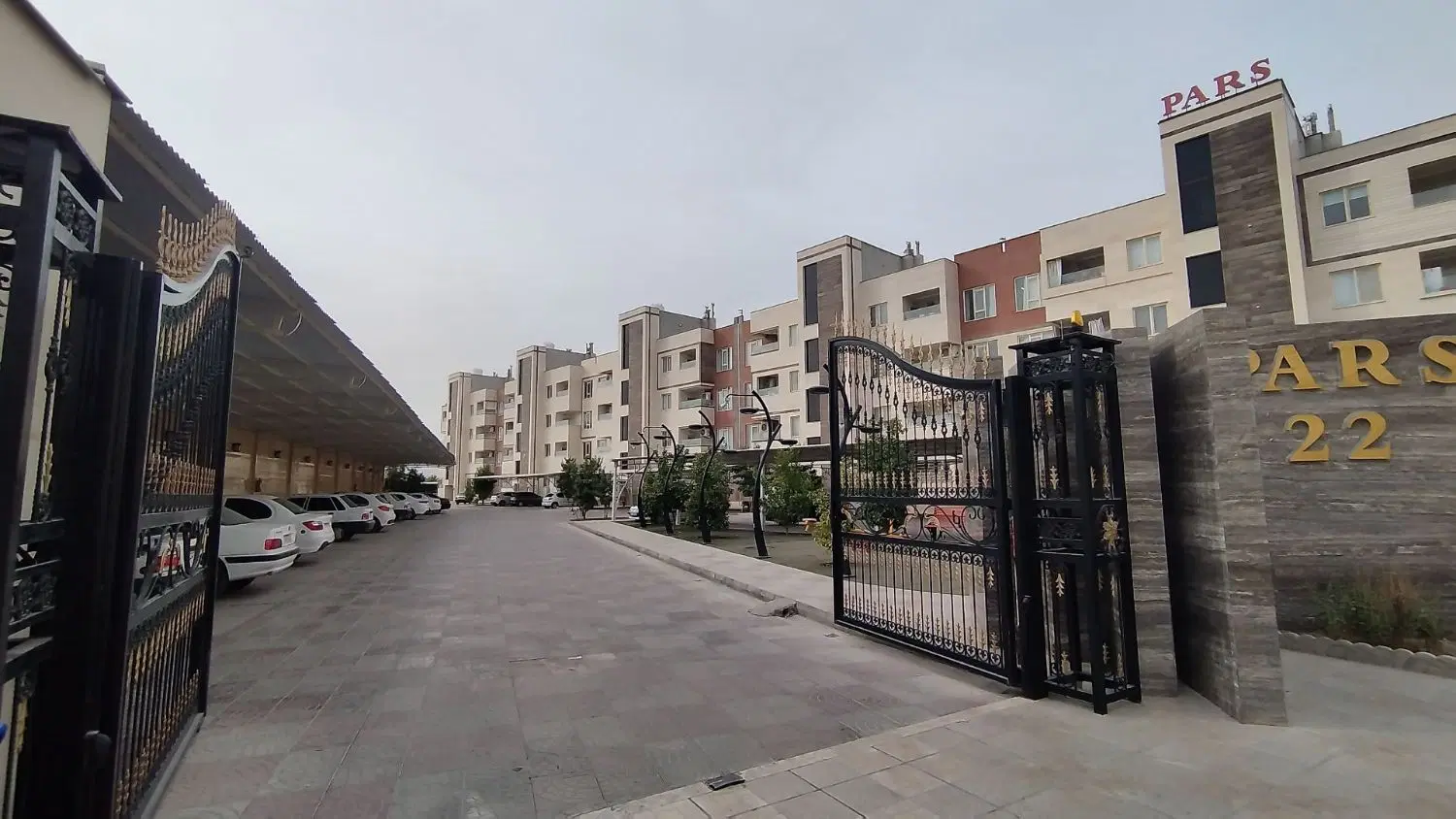 مجتمع پارس 22