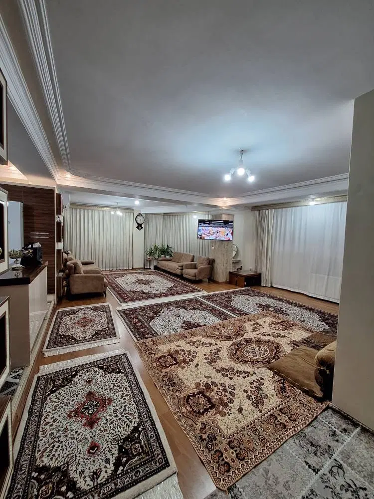 اجاره آپارتمان لوکس۱۱۰متر بهترین لوکیشن کوی مهران