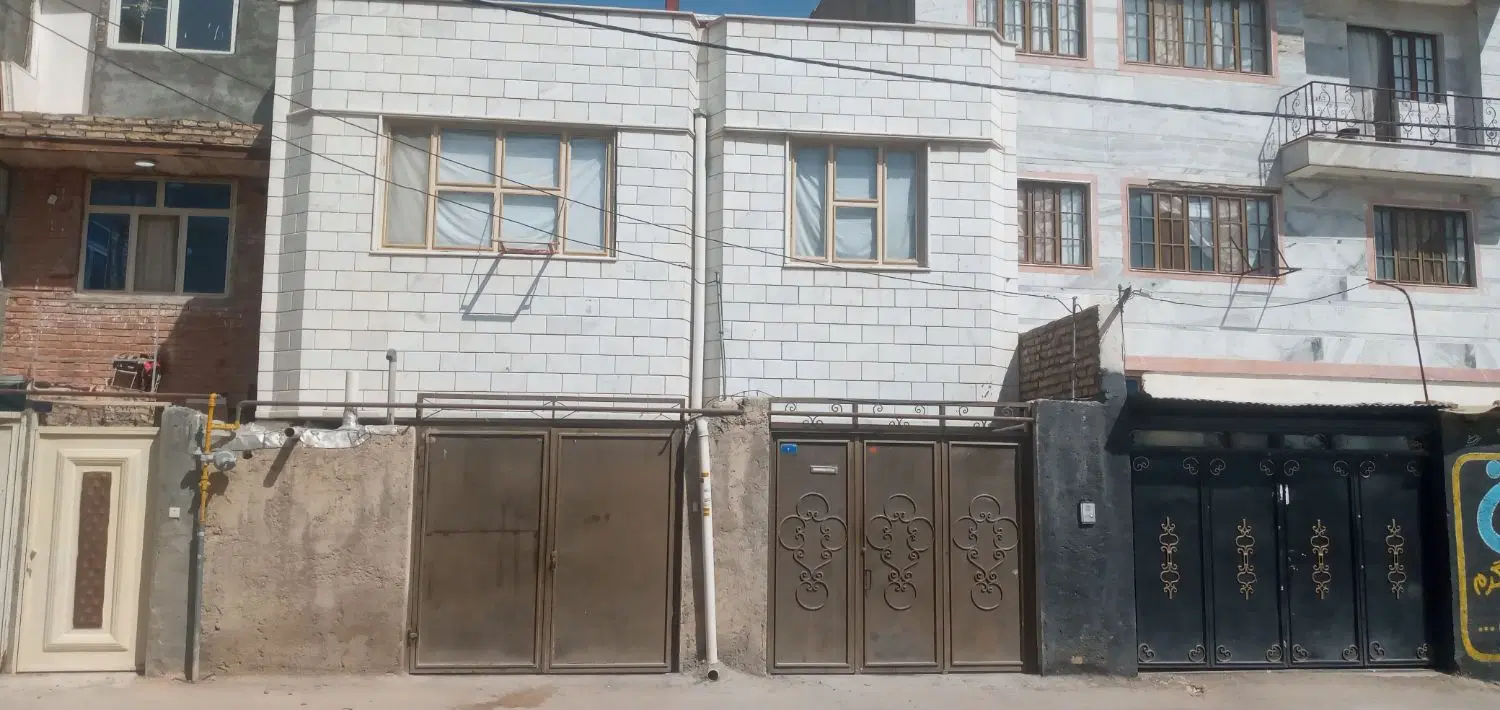 خانه ویلایی حاشیه ۱۶ متری