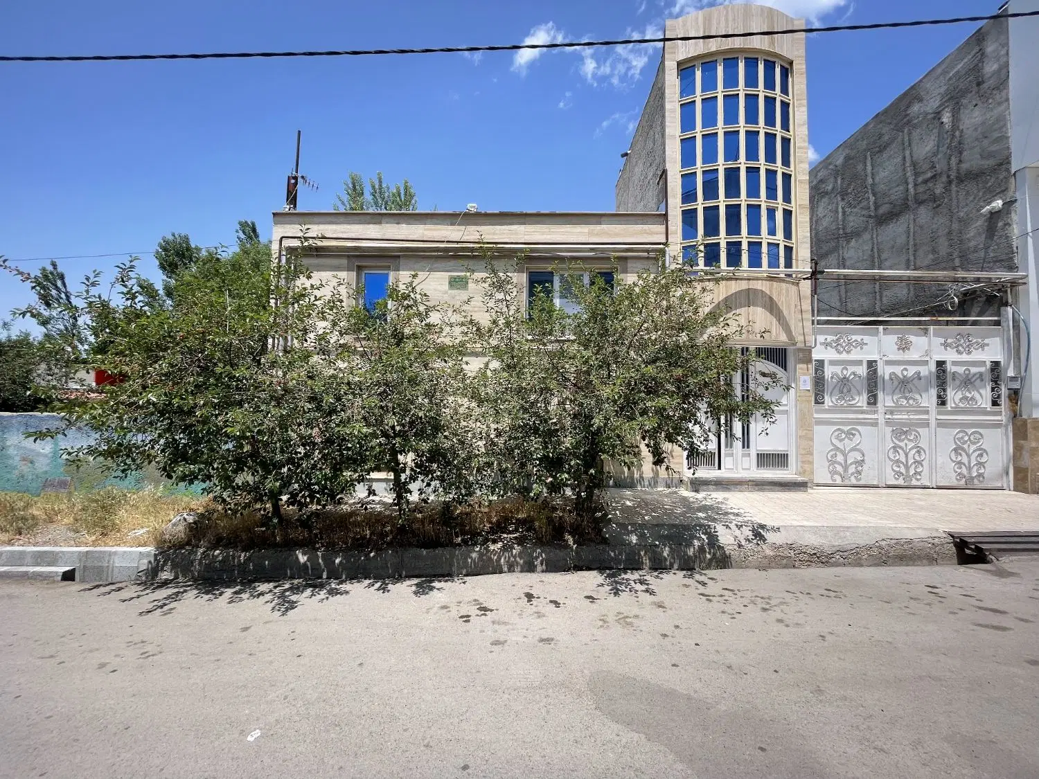 ویلا باغ دربستی در شهر هیر