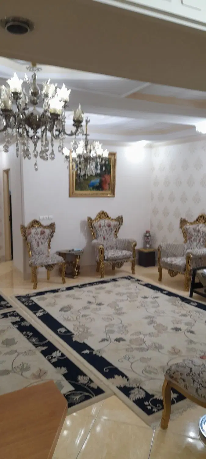 آپارتمان ۱۲۵متر شاهین ویلا