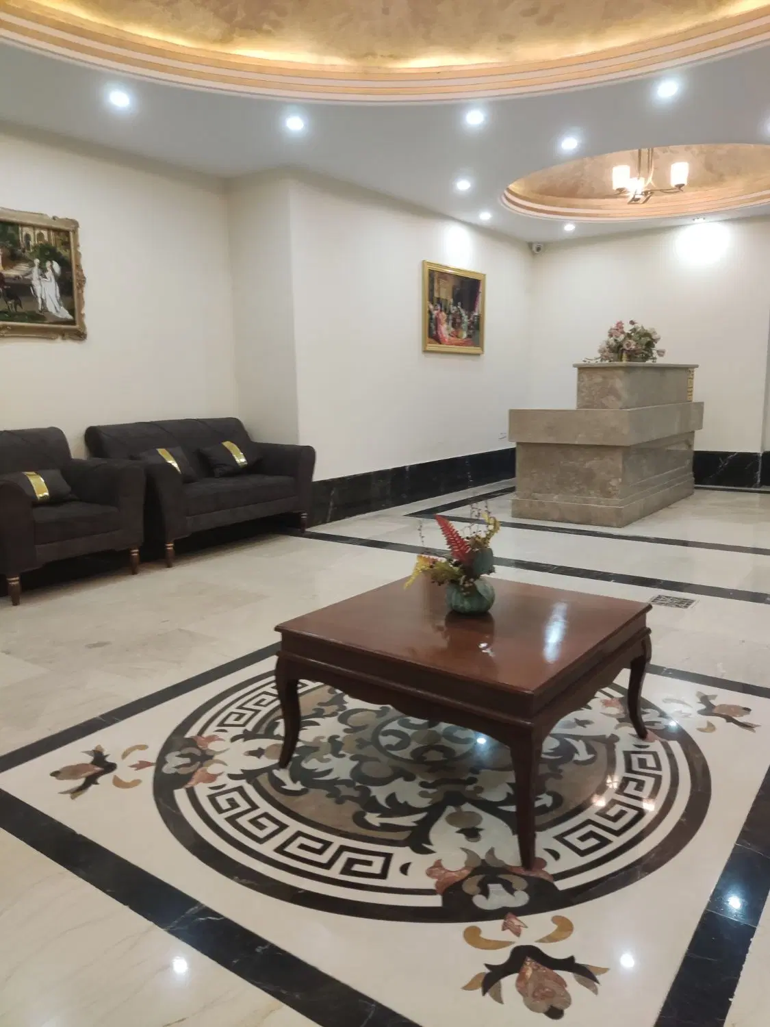107متر آپارتمان خوش نقشه