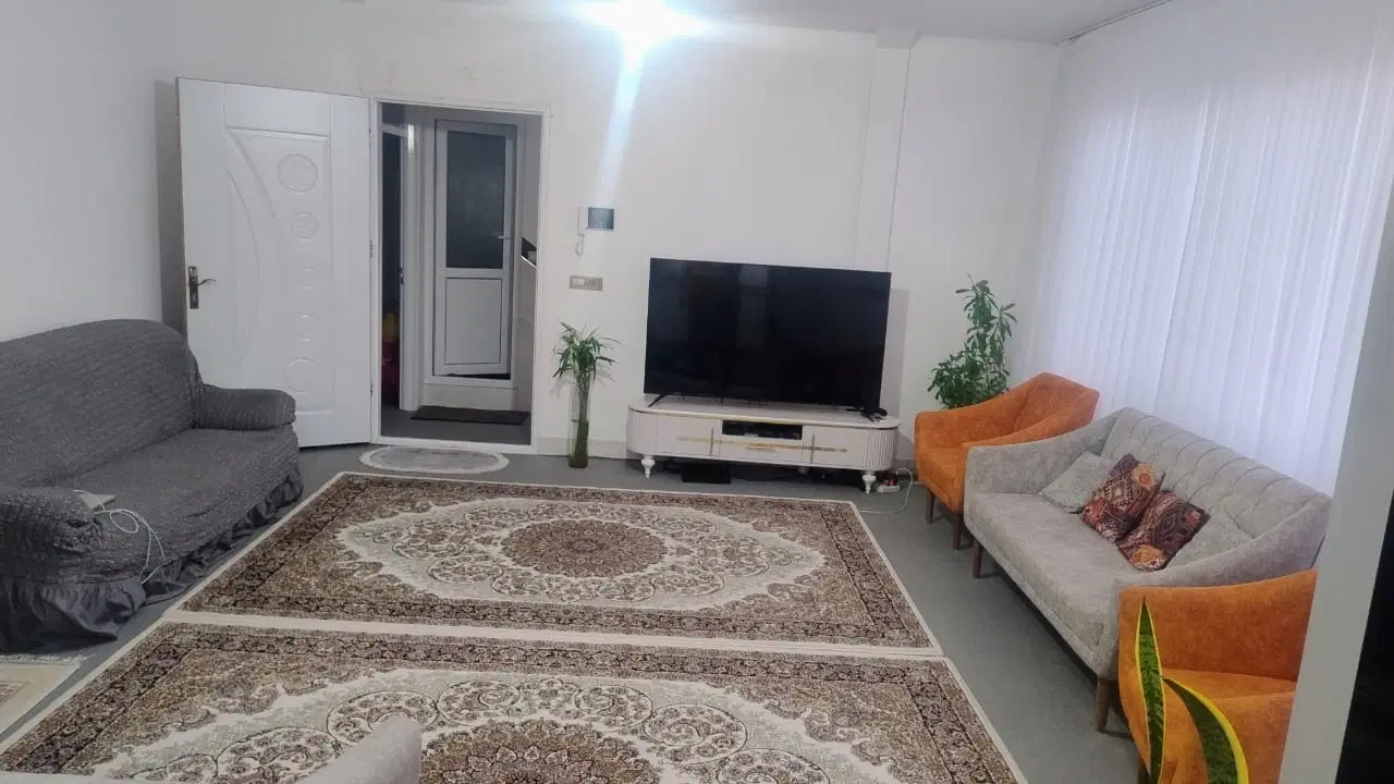 خونه طبقه اول فول امکانات