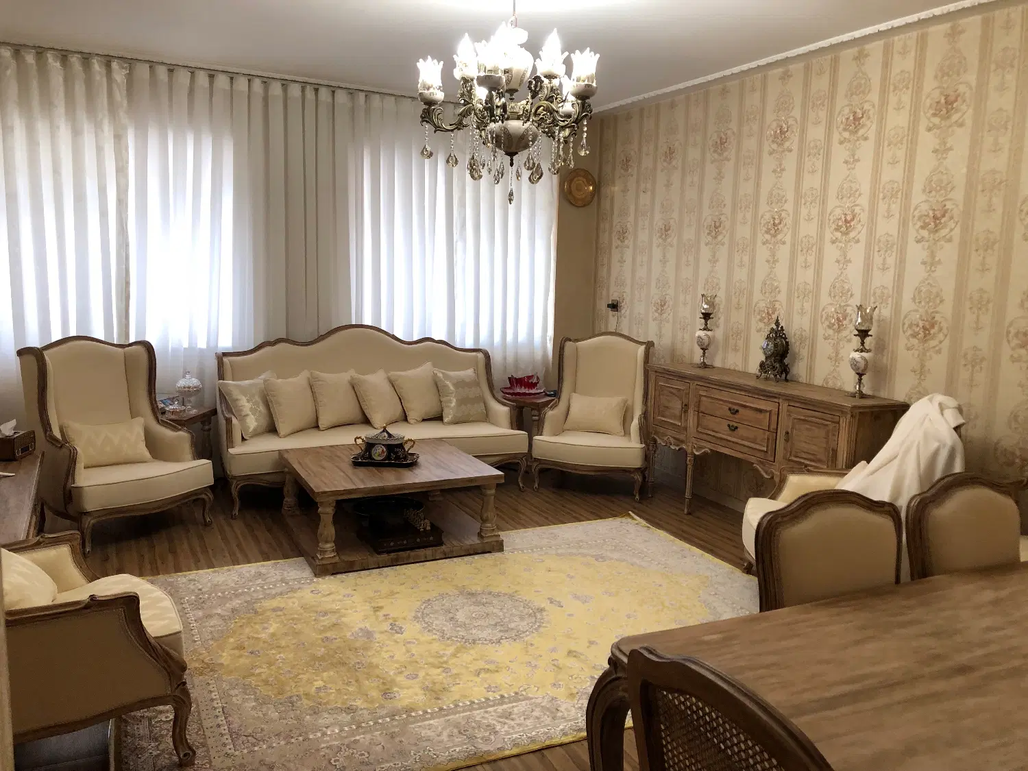 فروش یک واحد ۷۸ متری ۲ خواب اول مغانلو