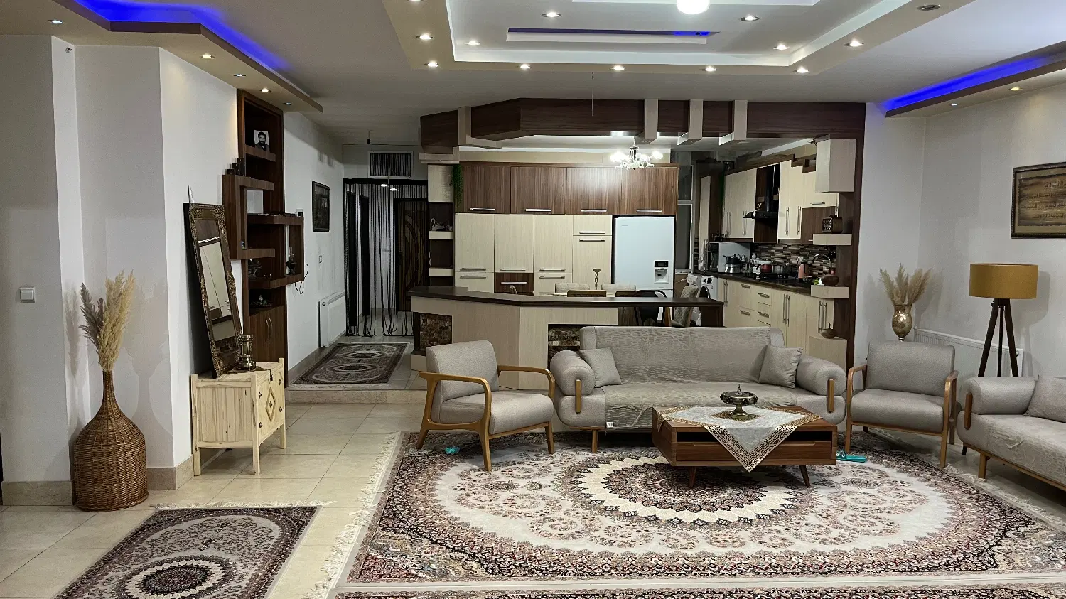 همکف شخصی ساز
