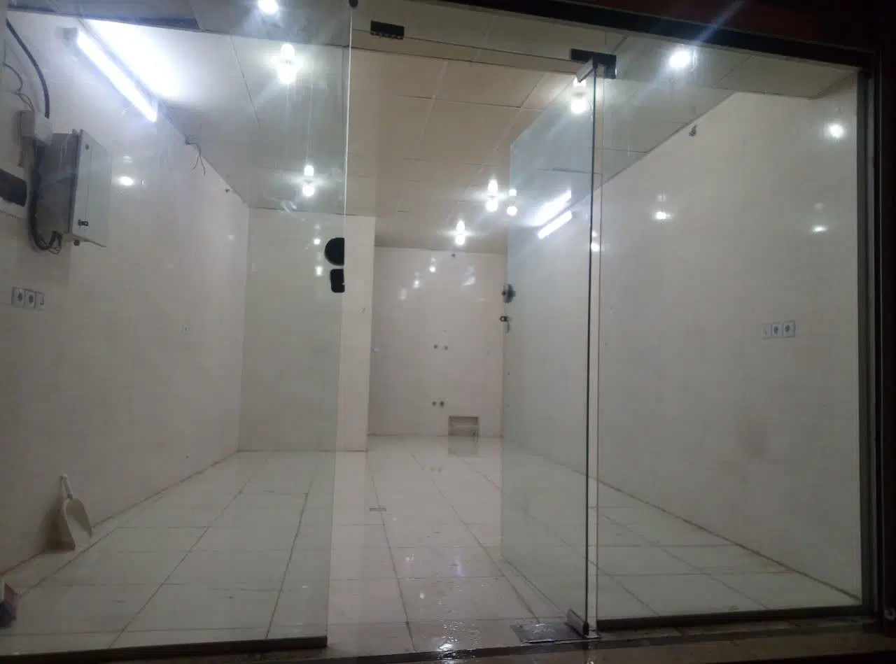 مغازه سندشش‌دانگ