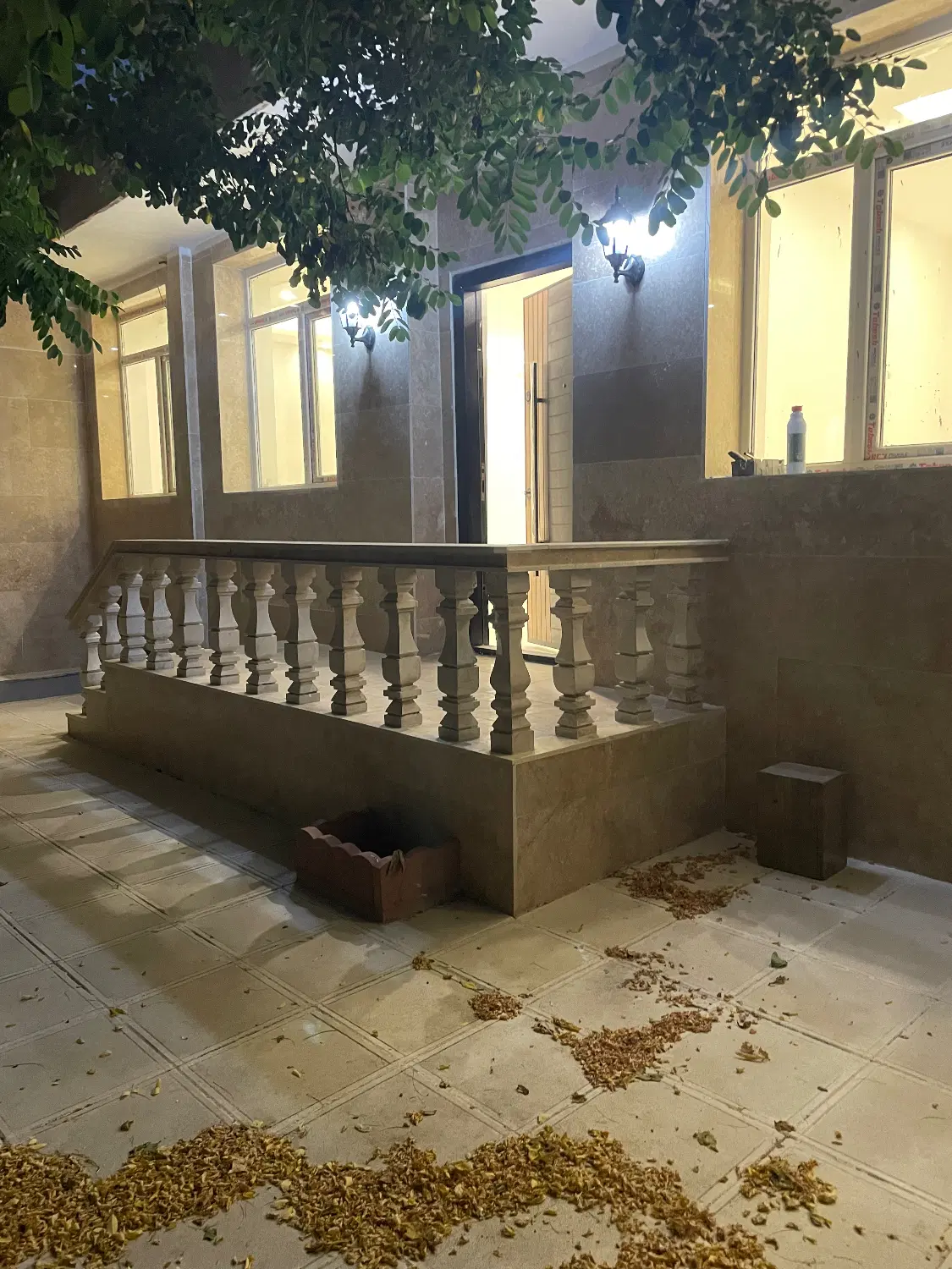 ویلایی خ دانش جنب پارک دانش