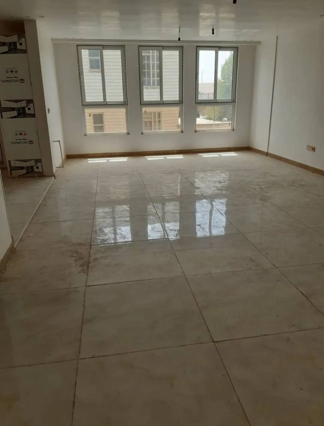 فروش اپارتمان ۱۲۷_کلید نخورد_سینما_تک واحدی
