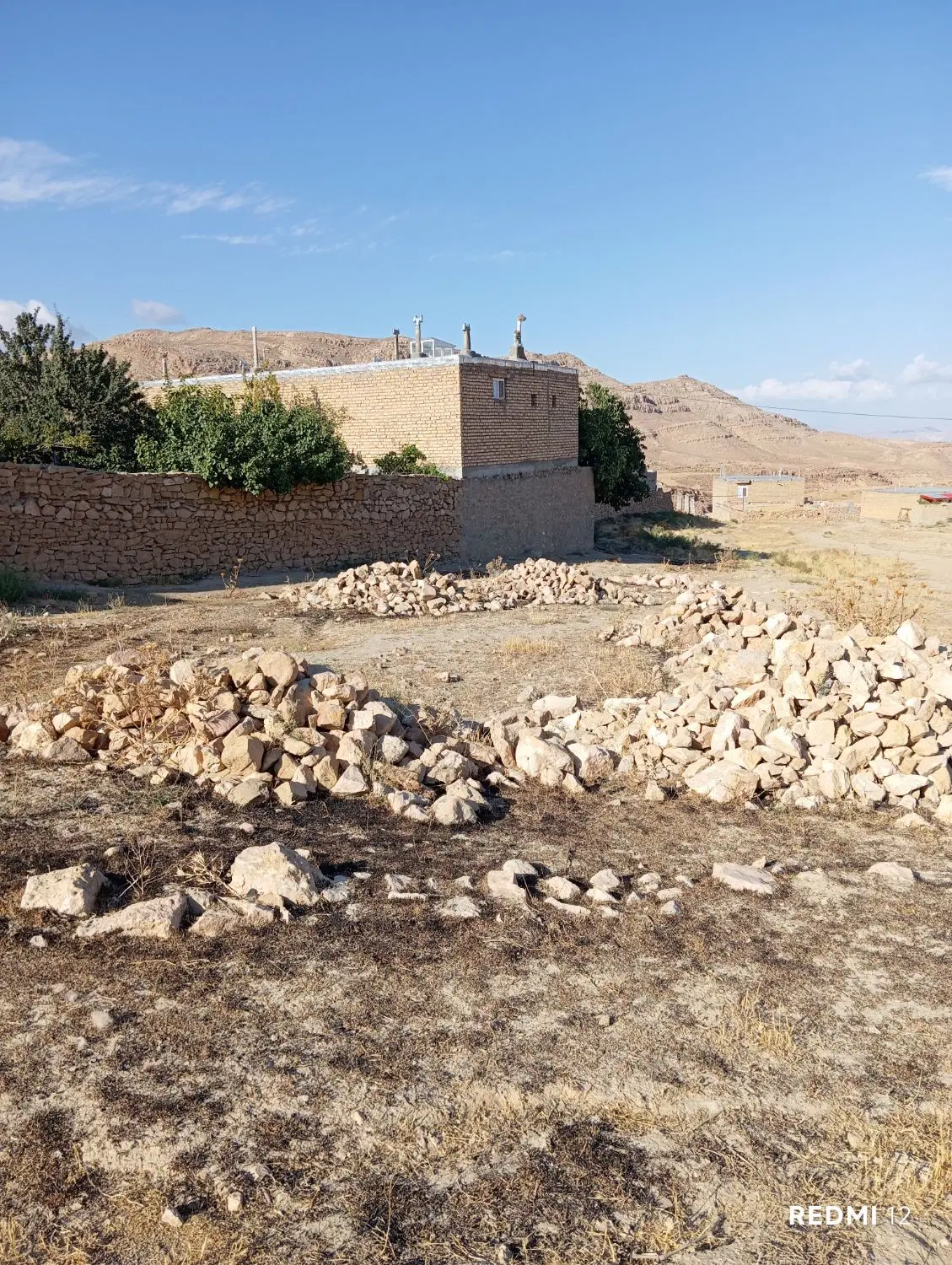 زمین مسکونی