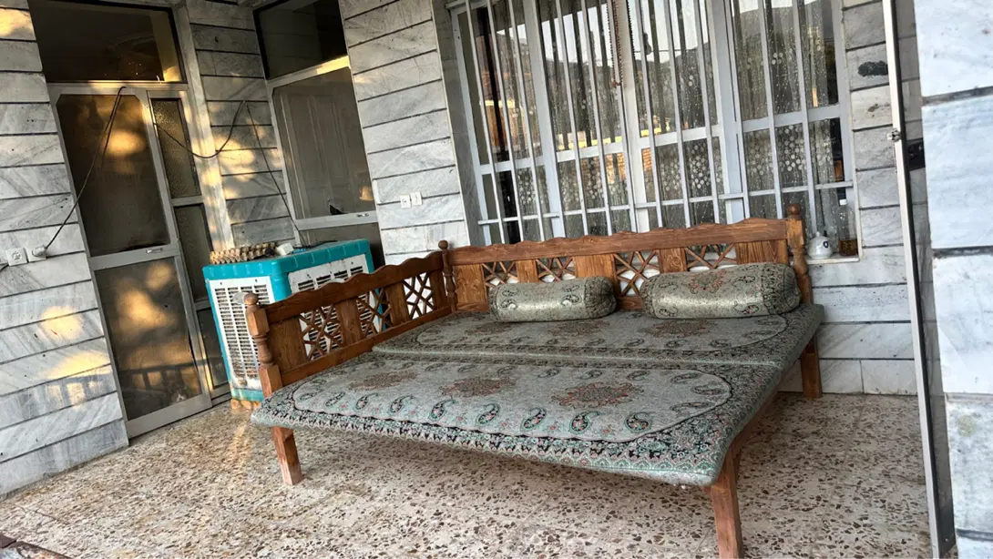 خانه‌ی بزرگ در زیاران