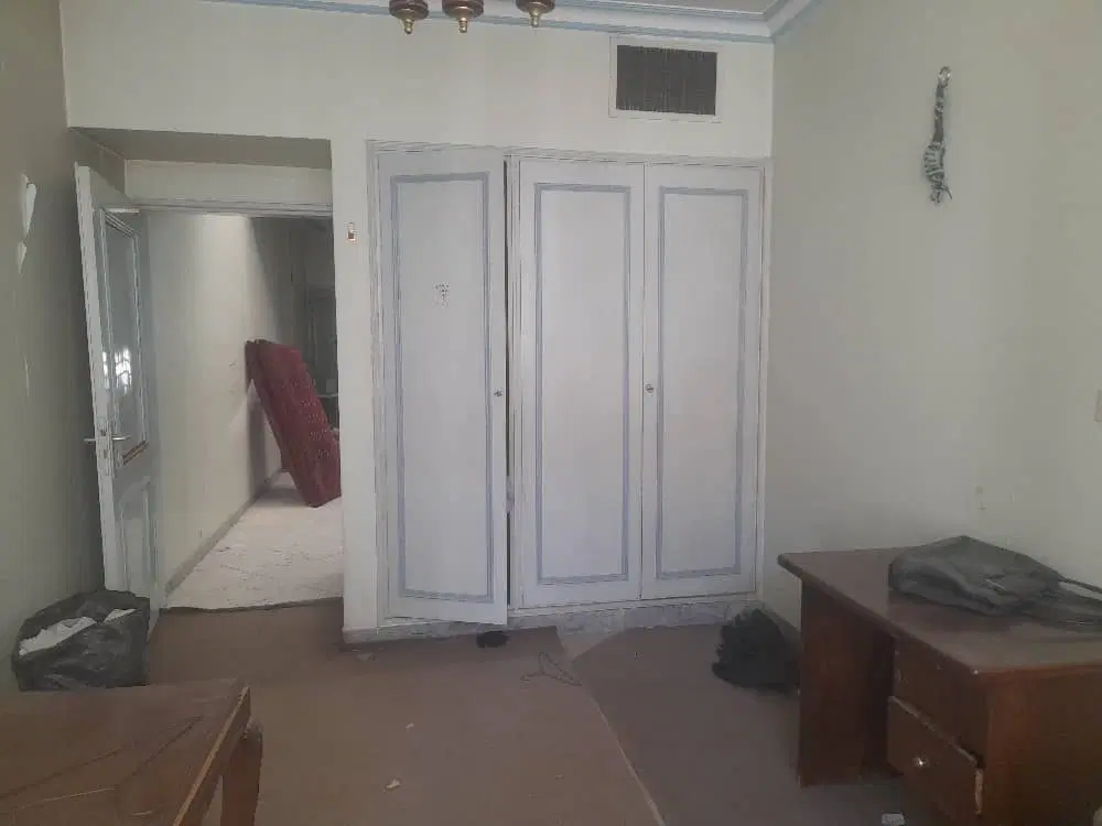 مرزداران_ ۱۸۰ متر _ قدر سهم ۱۲۰ متر _ دو نبش جنوبی