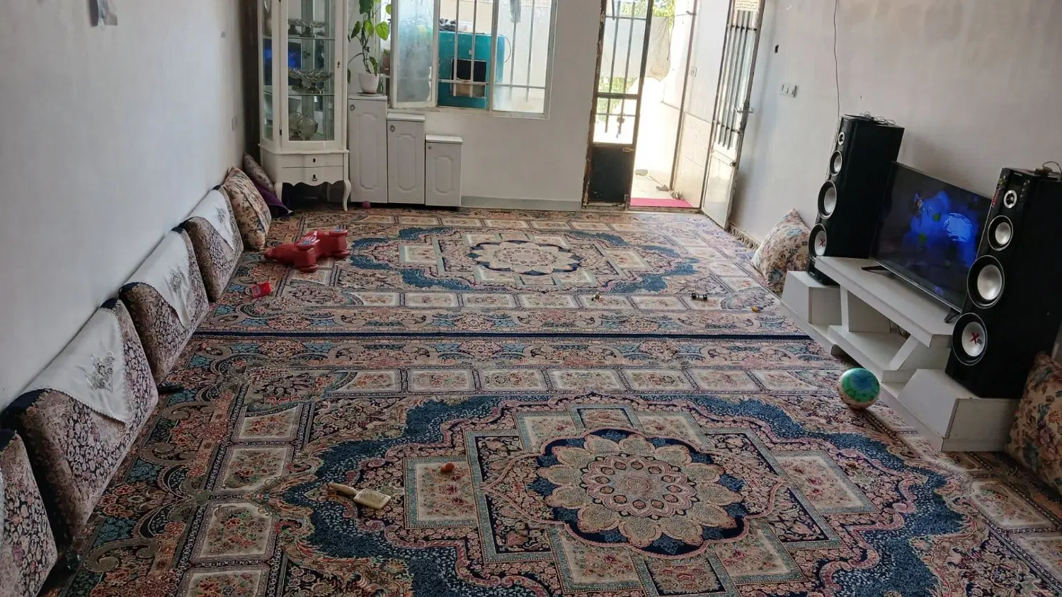 خانه ویلایی بزرگ دو طبقه راه جدا