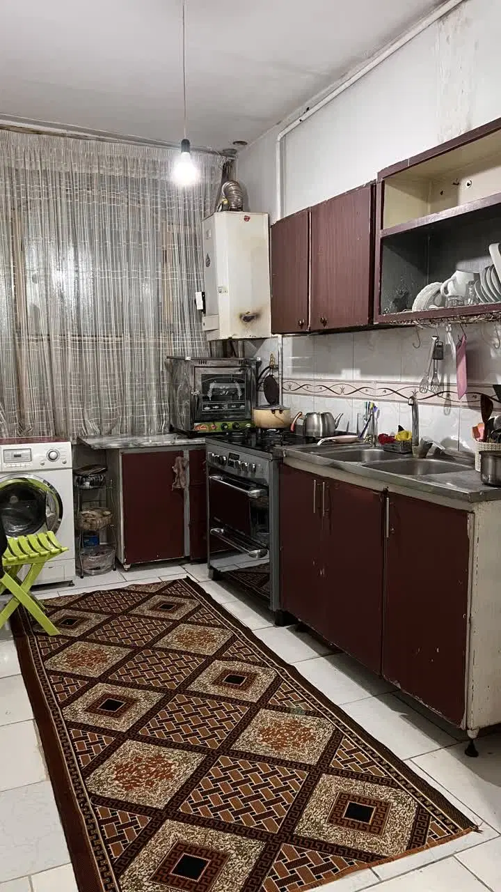 ۷۰ متری طبرسی ۲۳