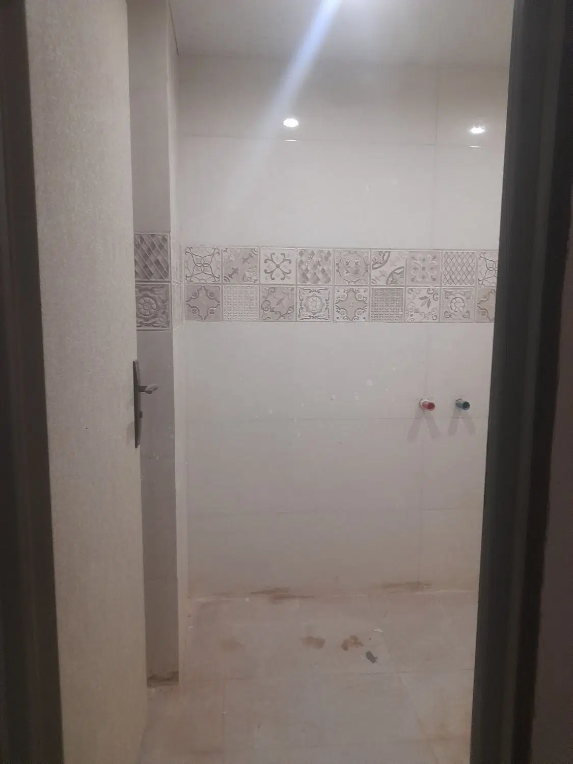 آپارتمان ۱۲۷ متری دو خواب در مجمد شهر