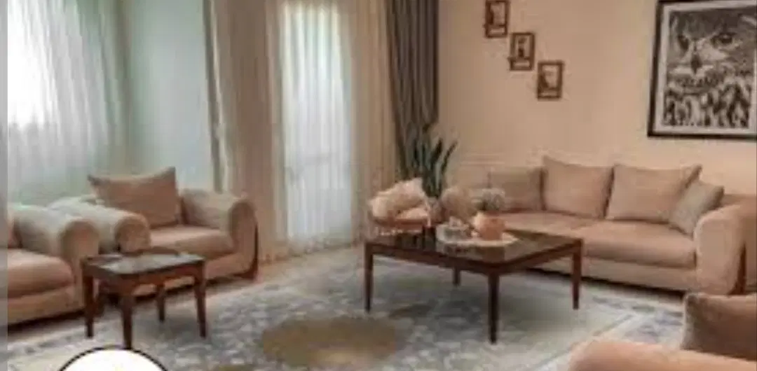 خانه اجاره ای جنب قالی شویی چهار فصل