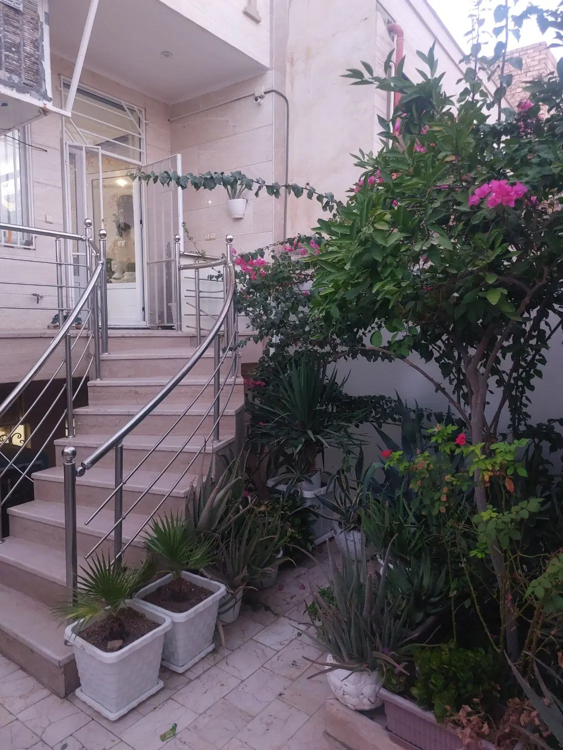 منزل مسکونی