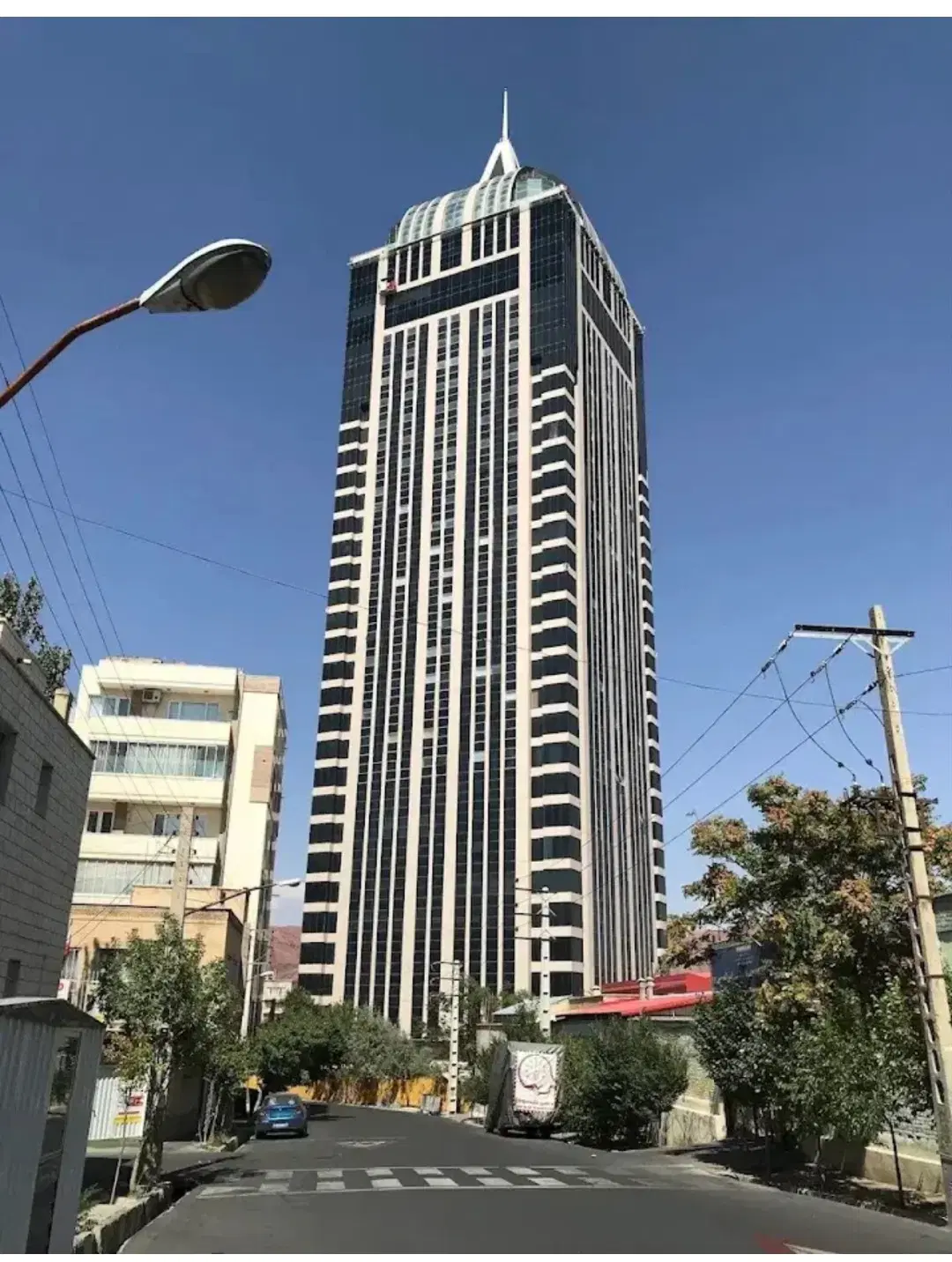 اپارتمان ۱۳۳ متری شیک مارالان