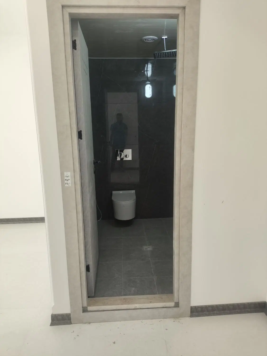 آپارتمان تکواحدی ۳ خواب
