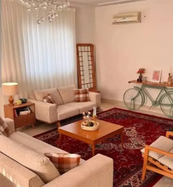 ۳۸ متری ، طبقه اول ، بازسازی شده ، شهرک کاروان