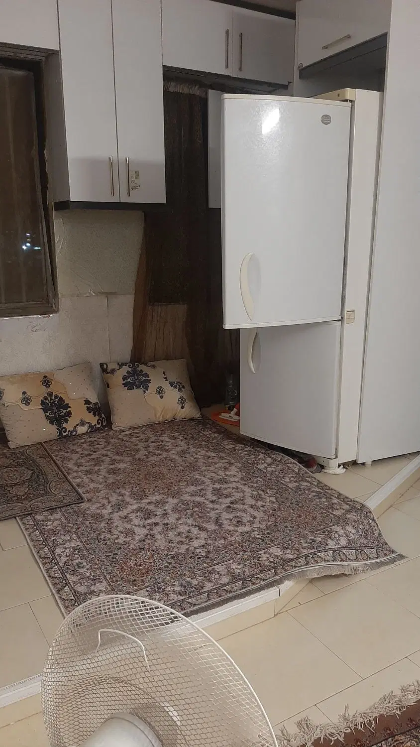 آپارتمان ۶۵ متری  مشکینی یازده حاشیه امام دوست
