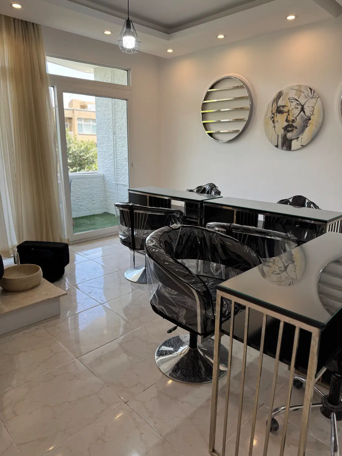 اجاره اتاق برای مزون_میکاپ عروس درمجموعه لاکچریCIP
