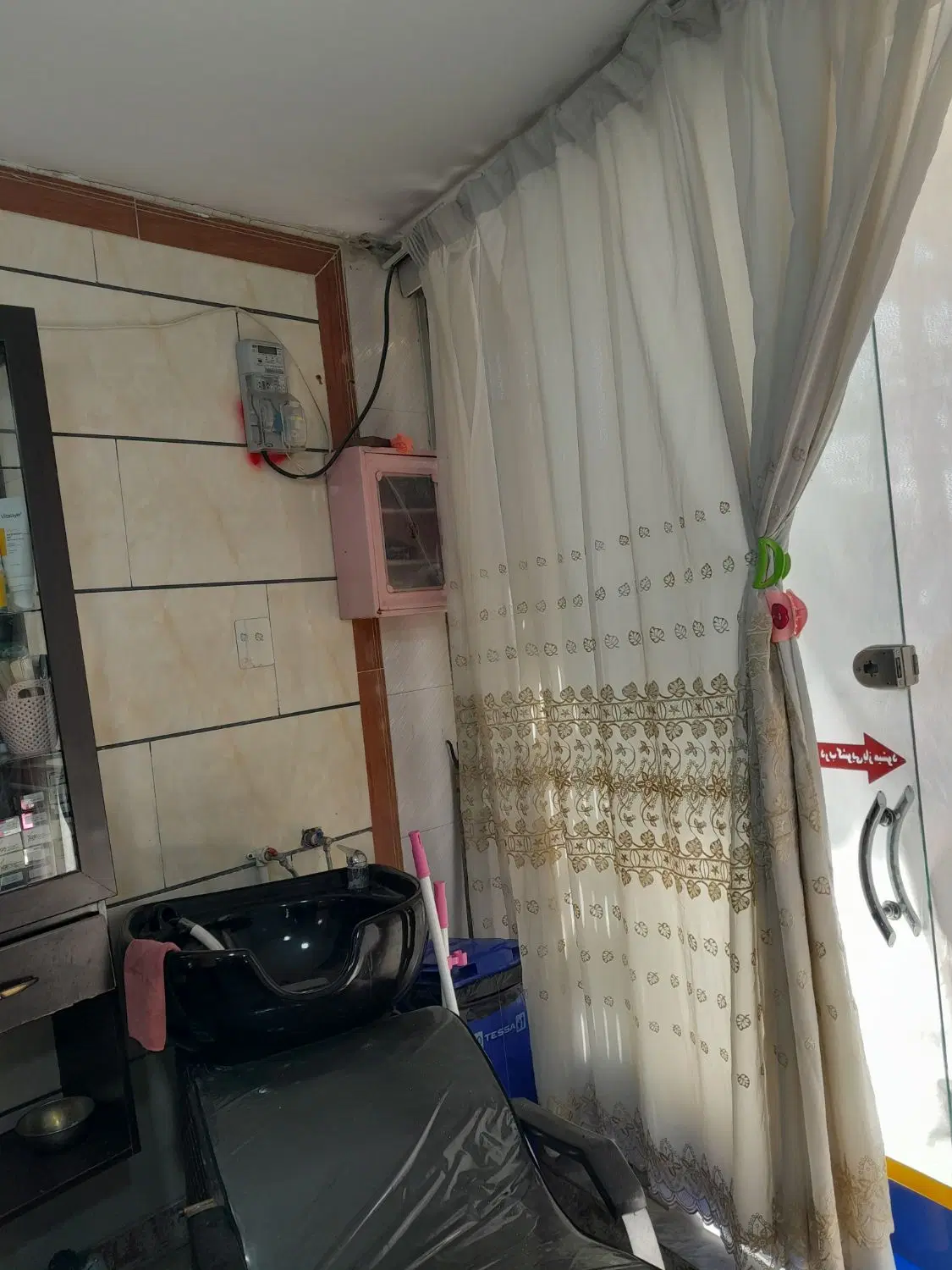 مغازه تجاری ۳۰ متر بر خیابان علی بیاط