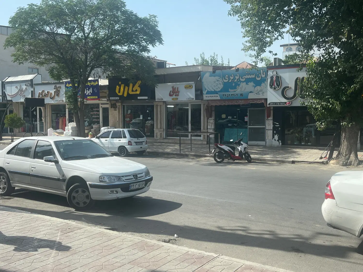 ۴۰ متر مغازه تحاری