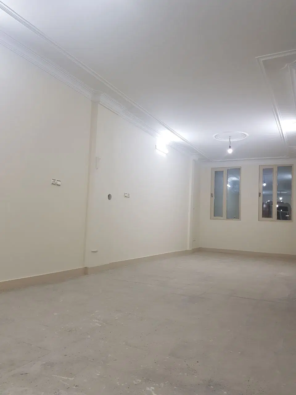 آپارتمان  ۶۵ متری تک واحدی بدون حضورمالک