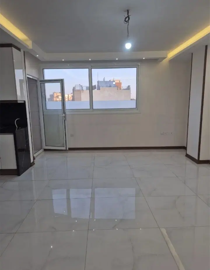 اپارتمان130متردوخوابه‌ماه‌گل