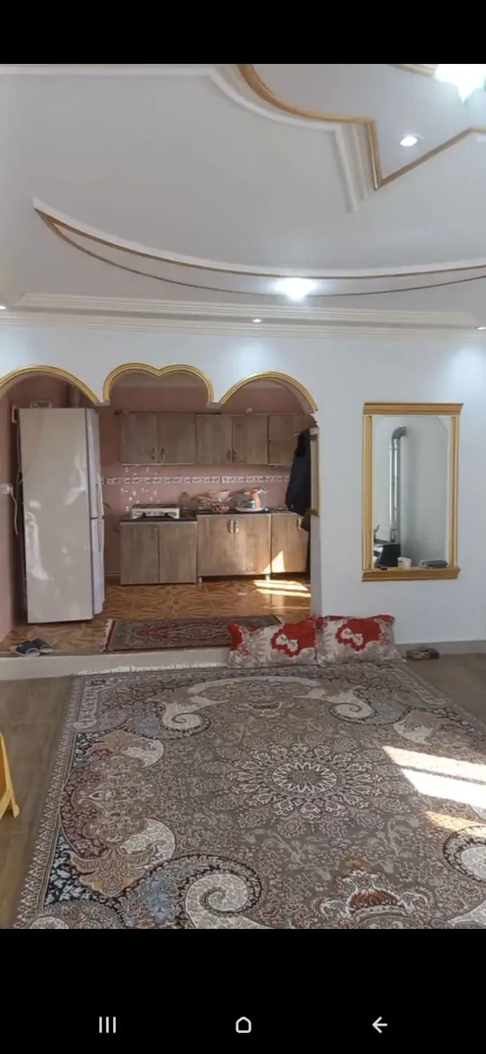 خانه ویلایی تر وتمیز درجه یک   130مترمربع