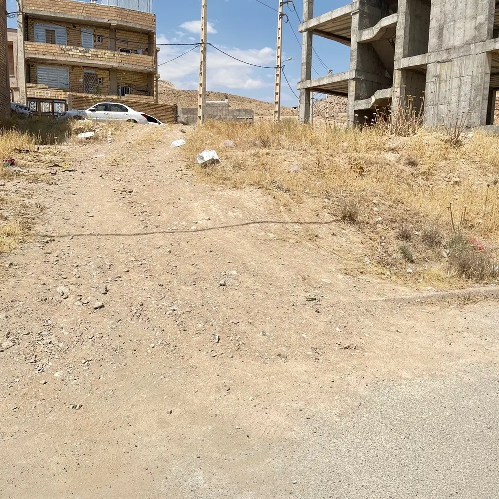 زمین مسکونی