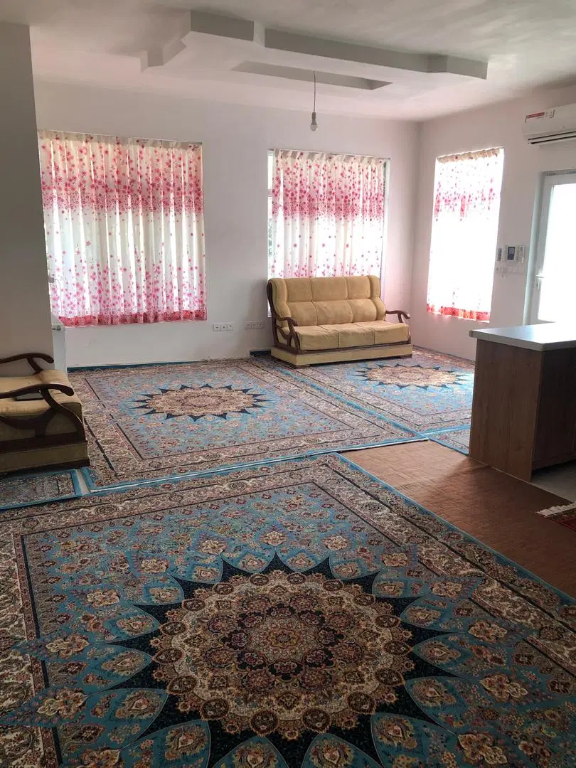 خانه ویلایی داخل بافت چندار