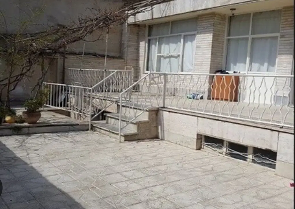 فروش کلنگی 120متری