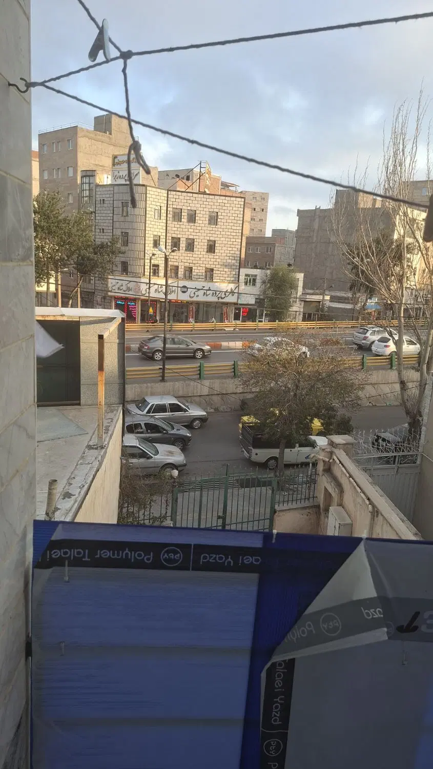 واحد ۶۵ متری بر خیابان  علی اباد