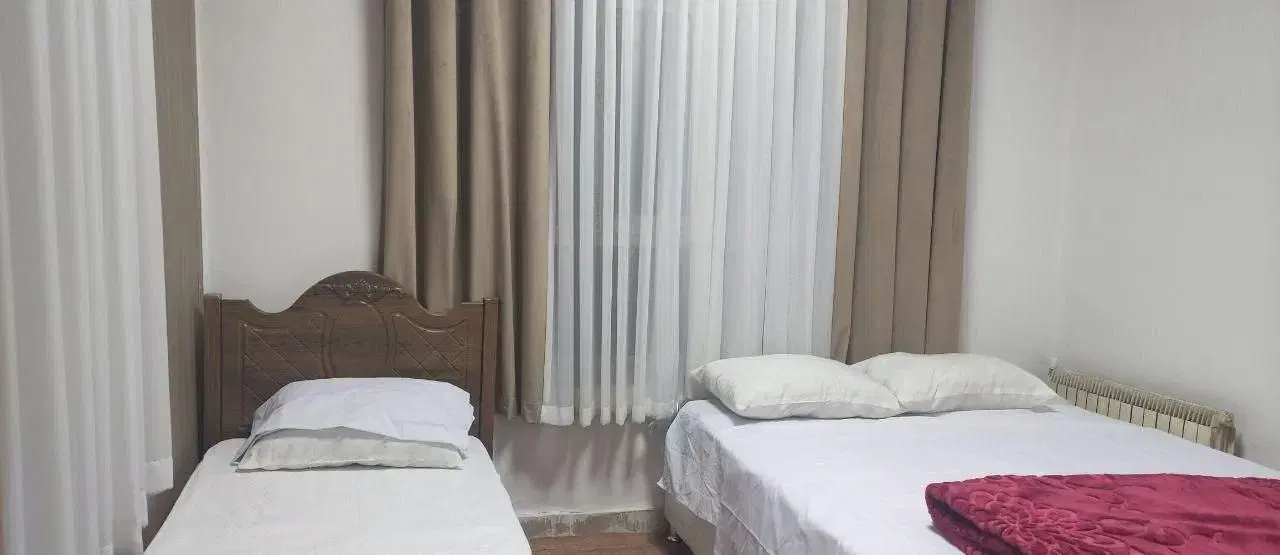 اجاره اتاق همراه حمام و سرویس در مهمانپذیر تمدن