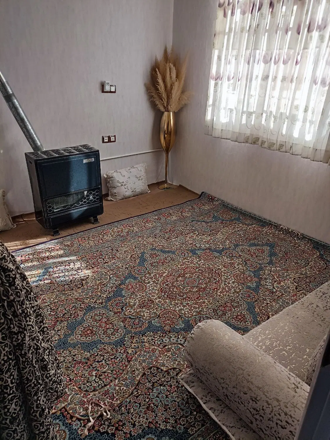 منزل اردیبهشت ۶ ممیز ۱  کوچه ۸ متری