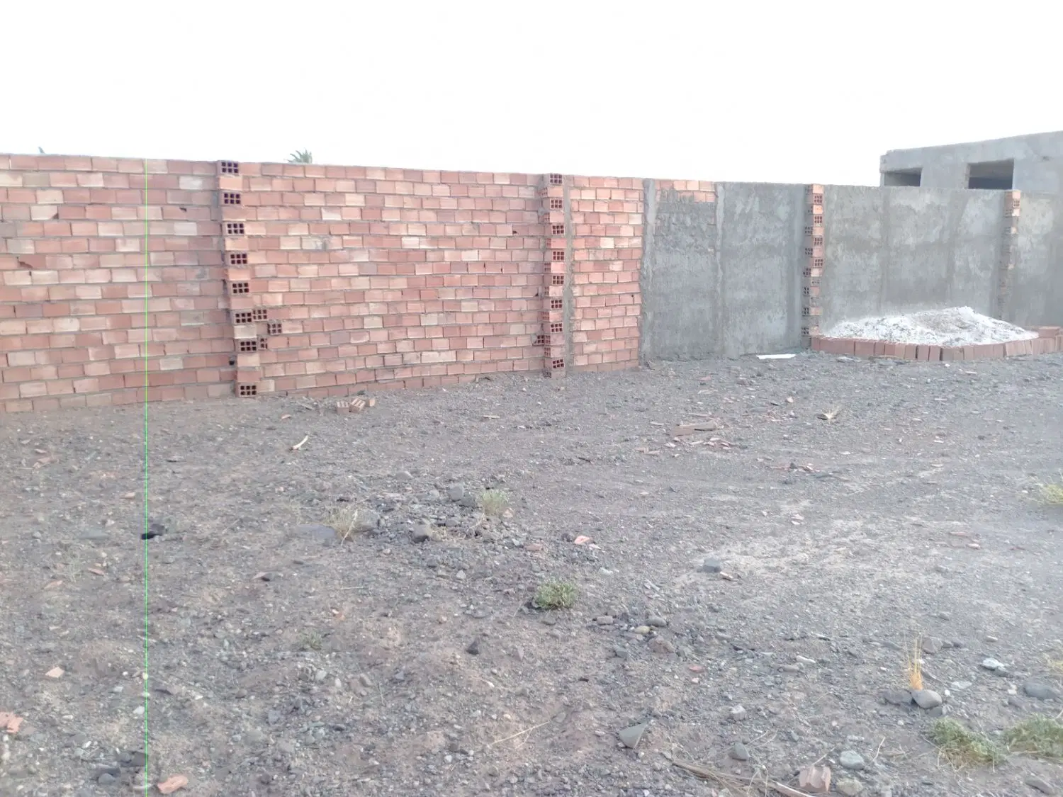 خانه نیم ساز فروشی