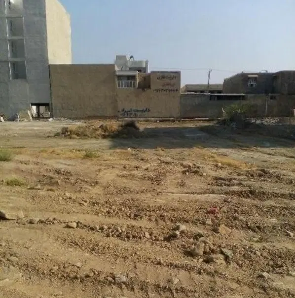 200متر زمین  پروانه ساخت و همه چی تکمیل