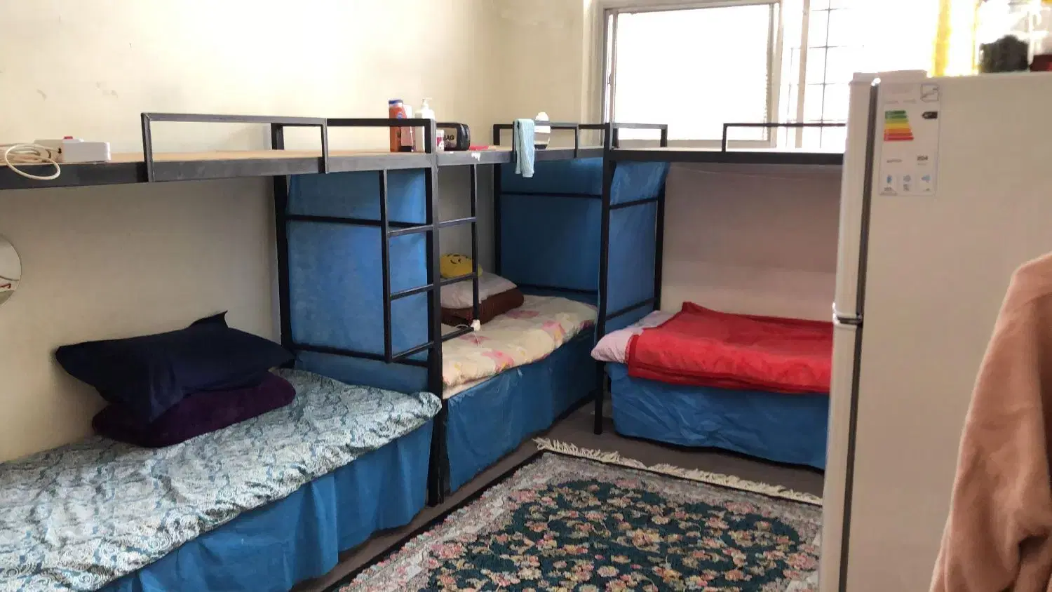 خوابگاه دخترانه عفیف آباد