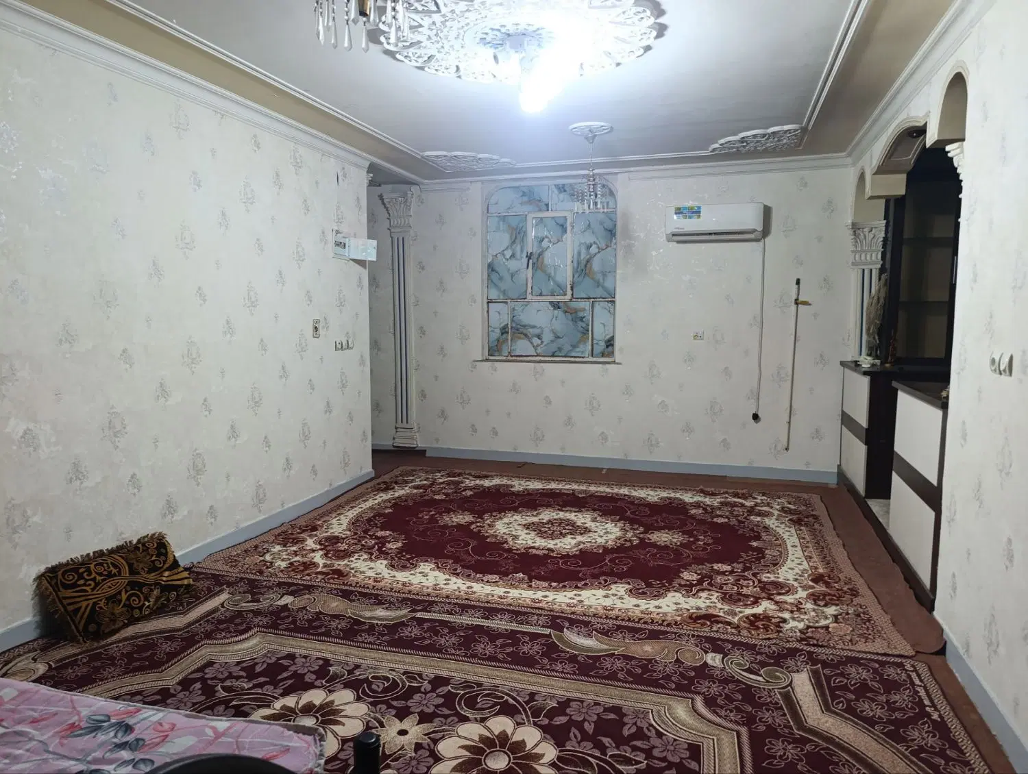 یک واحد اپارتمانی