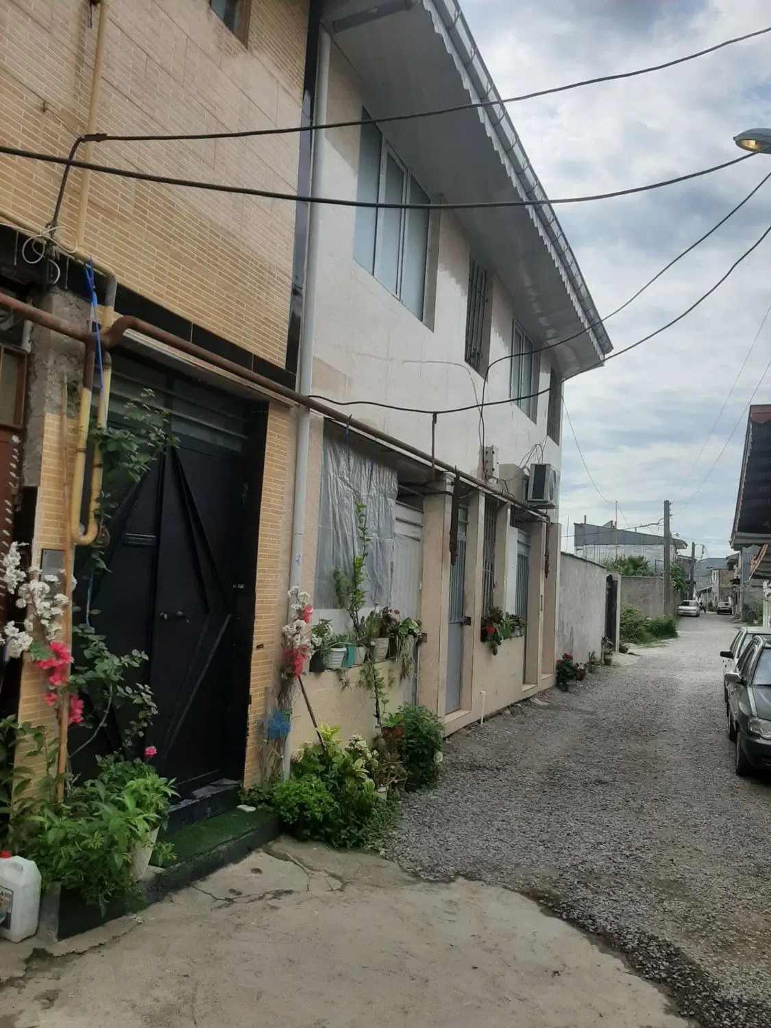 زیر قیمت بعلت مهاجرت شهر رشت ۴۵متریکخوابه