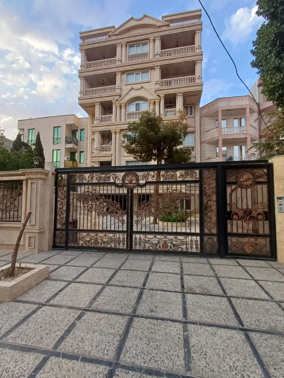 شاخه اصلی نوساز سند آماده