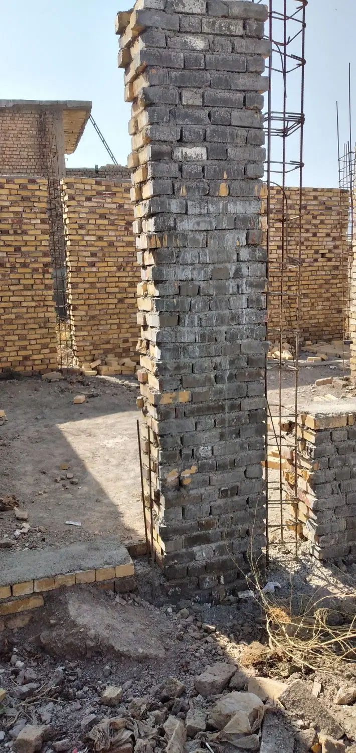 زمین ۱۰۰متری ویلای نیمه کار
