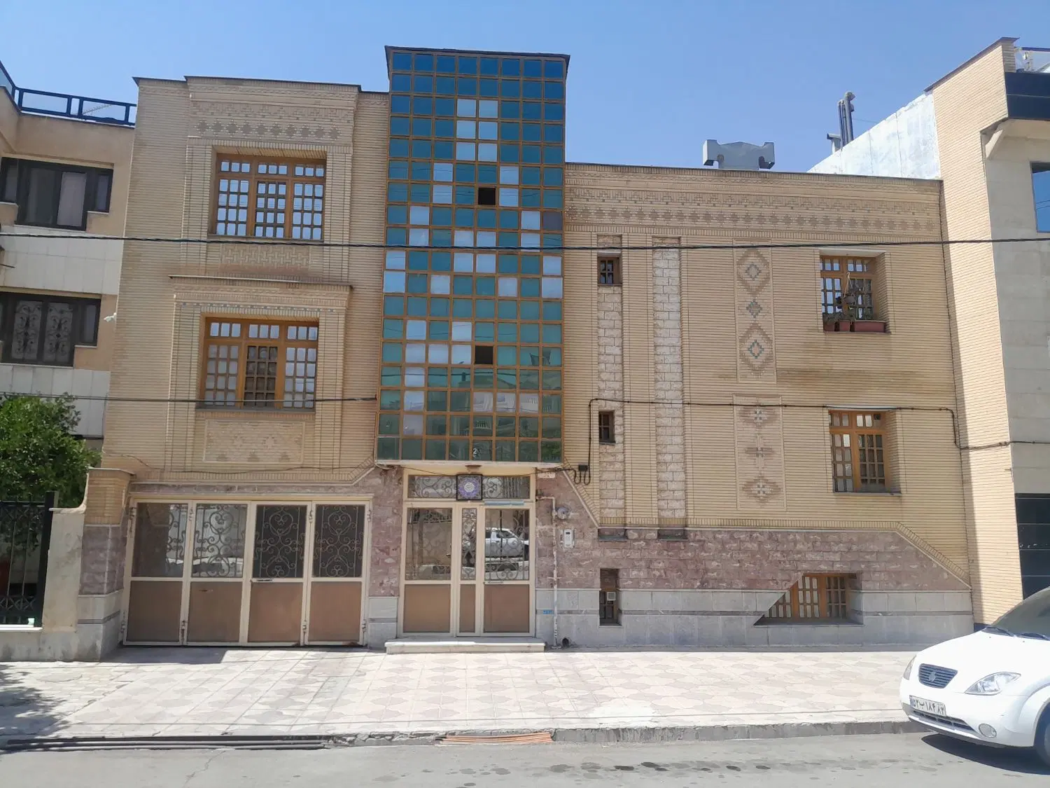 فروش منزل ویلایی فرهنگ شهر