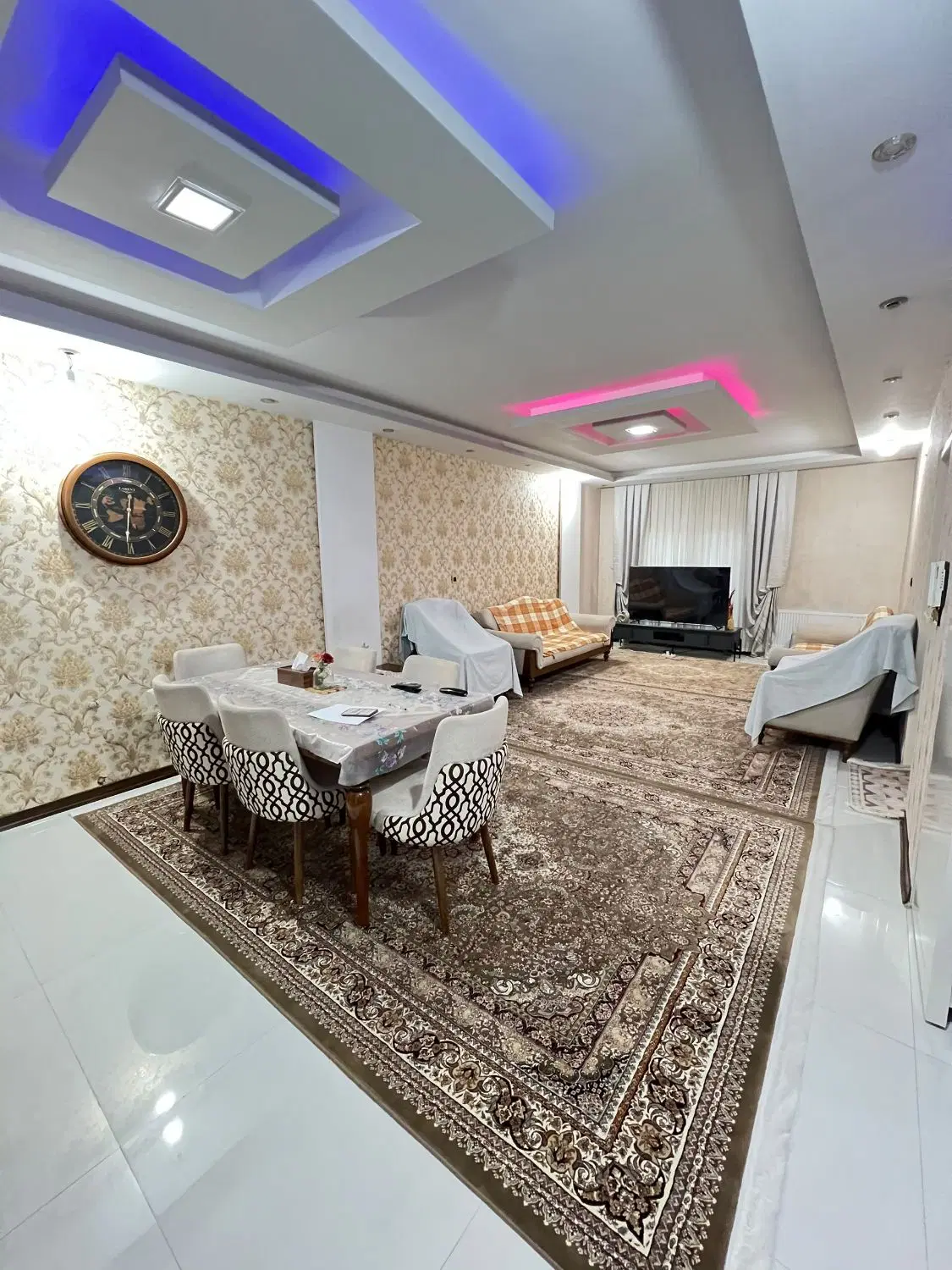 ۹۰ متر _ دو خواب _ فاز ۱ _ بلوار شقایق_ بازسازی