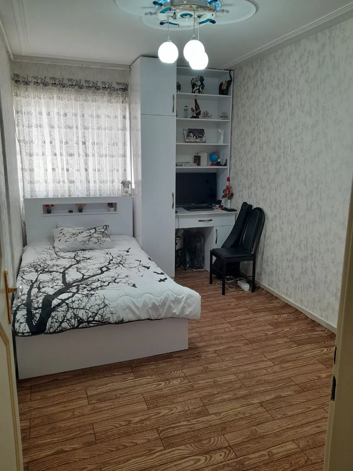 آپارتمان  بیانی کوچه فرشته سندار ۷۸ متری دوخواب