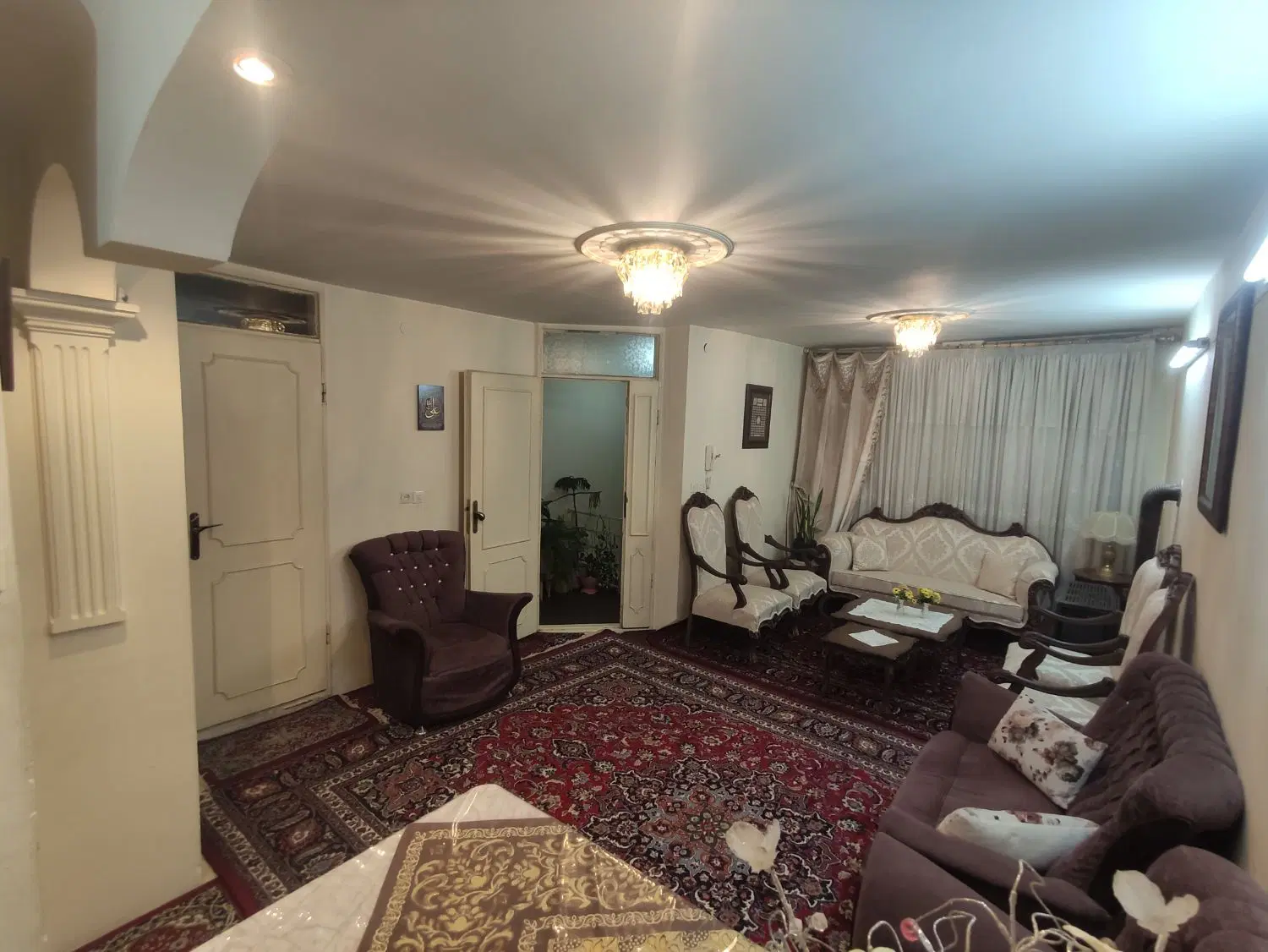 ویلایی ۳طبقه ۳آپارتمان مستقل