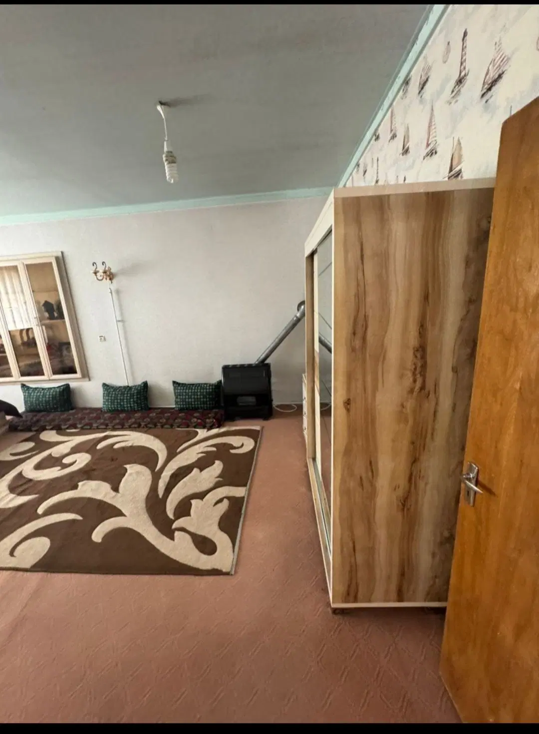 فروش خانه مسکونی تک واحدی دوخوابه