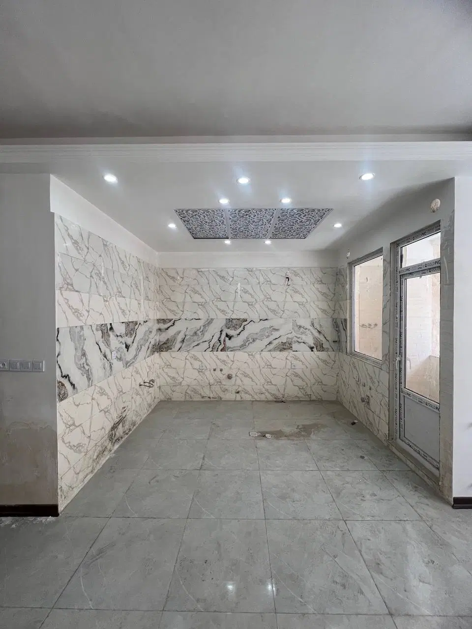 اجاره نوساز ۹۵متر فول نسترن فرد